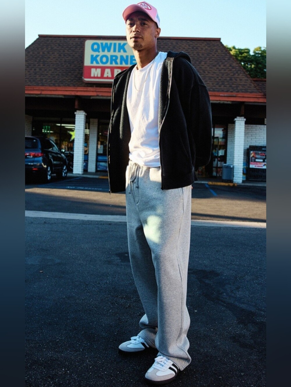 RSQ Loose Relaxed Sweatpants W/ Drawstring Waist & Pockets- In Heathered Gray